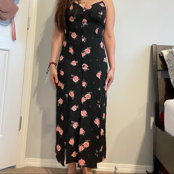 Flower dress - Picture 4 of 4